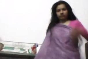 Desi Bangla college girl of 19 years undress fully nude for you