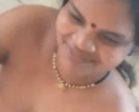 Shy Tamil Aunty nude video captured by client