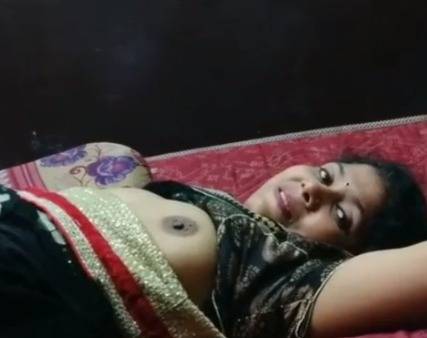 Desi Brothel sex video of slut aunt getting tamed
