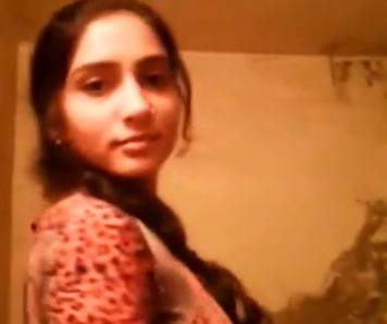 Indian bhabhi striptease solo selfie video