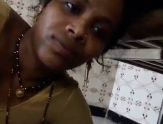 Indian village maid sex sucking cock of house owner