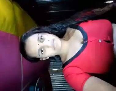 Watch Bangladeshi village lady nude masturbation on Desi49