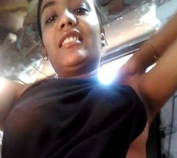 Ekdum hot Indian girl nude selfie