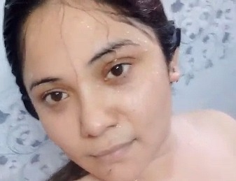 Bangla Bhabi Nude MMS