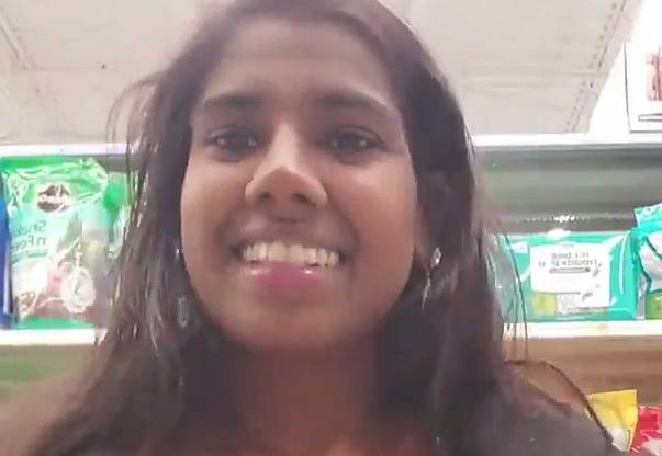 Cute and Sexy Tamil Girl Showing Boobs In Shopping Mall