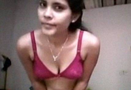 Dehati Kaamuu nude solo video