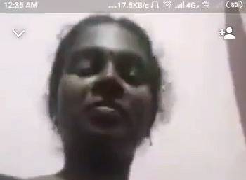 Malayali ammayi Janaki lifting blouse