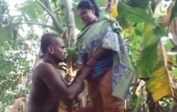 Bangladeshi servant sex with housewife video