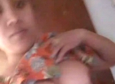 Round boobed Indian lady naked MMS