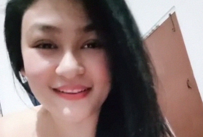 Famous Guwahati Girl showing off bubbly huge boobs