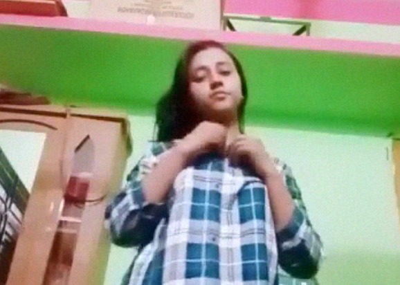 Leaked naked stripping video of a Bangladeshi girl