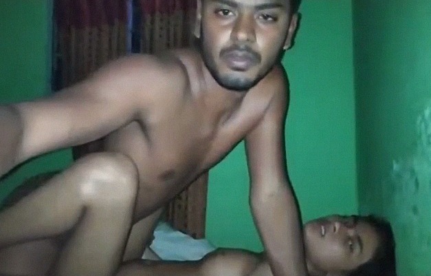 Watch Local chudai video of desi lovers - Dehati Desi Sex on Desi49