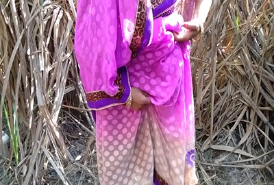 Desi sasur fucks his bahu outdoors on the farm