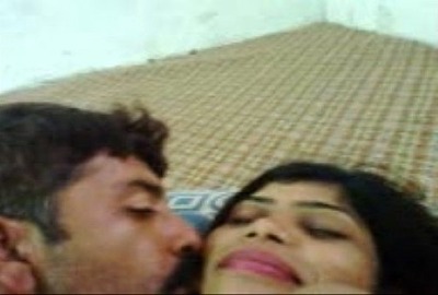 Exclusive - A drunk Bihari husband bashes on his wife's chut - HamaterDesi.com - New Leaked Chudai Sex Desi MMS