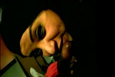 A milf sucks her son's hard dick in the Bangladesh sex video