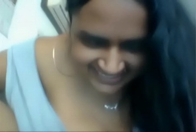 Chubby milf strips and masturbates in Bangla x video