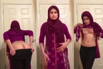 Trending Now - 18 yr old teen flaunts her naked boobs - New Leaked Chudai Sex Desi MMS