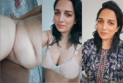 Delhi milf records her nude MMS showing boobs and cunt