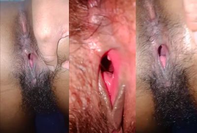 The horny milf shows her desi pussy on camera